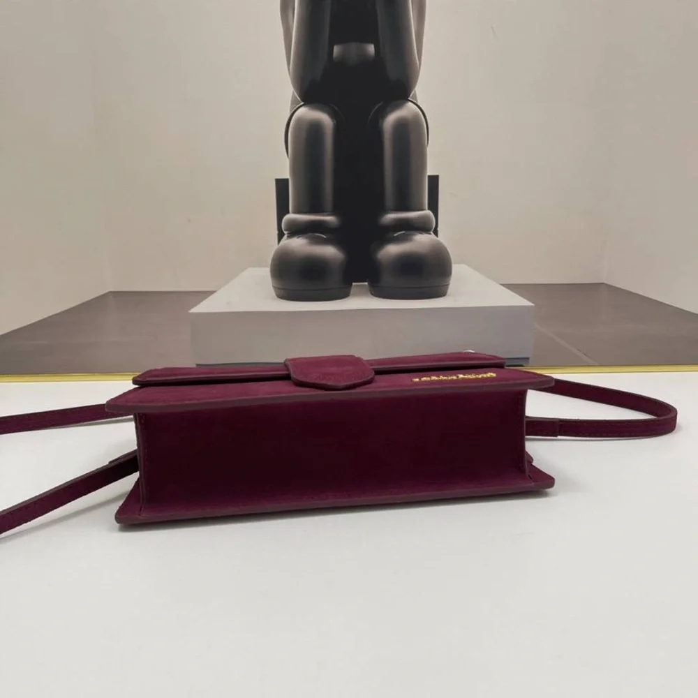 Jacquemus Bamnino Women's Burgundy Shoulder/Crossbody Bag - Picture 7 of 8